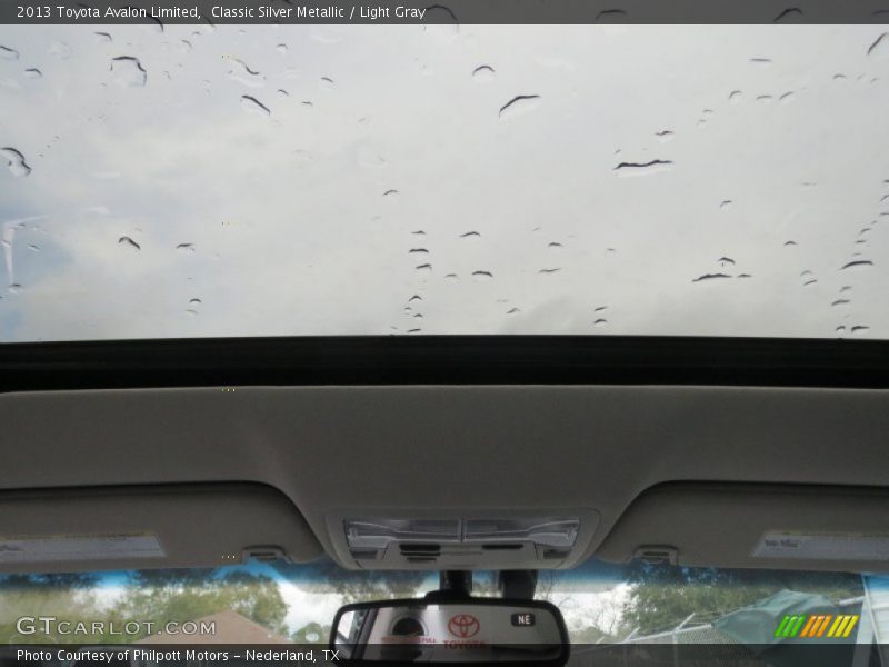 Classic Silver Metallic / Light Gray 2013 Toyota Avalon Limited