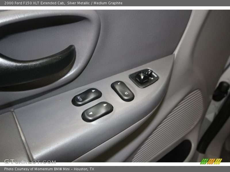 Silver Metallic / Medium Graphite 2000 Ford F150 XLT Extended Cab