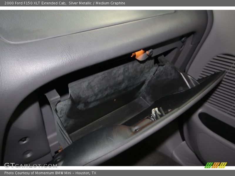 Silver Metallic / Medium Graphite 2000 Ford F150 XLT Extended Cab