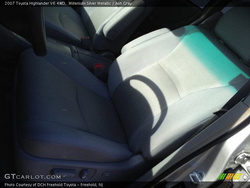 Millenium Silver Metallic / Ash Gray 2007 Toyota Highlander V6 4WD