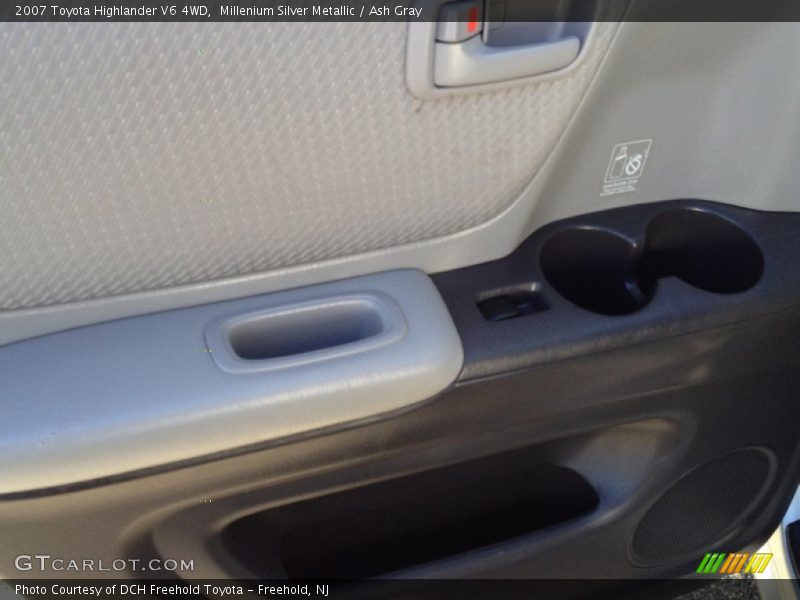 Millenium Silver Metallic / Ash Gray 2007 Toyota Highlander V6 4WD