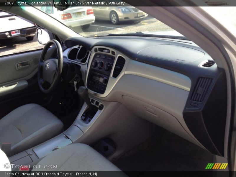 Millenium Silver Metallic / Ash Gray 2007 Toyota Highlander V6 4WD