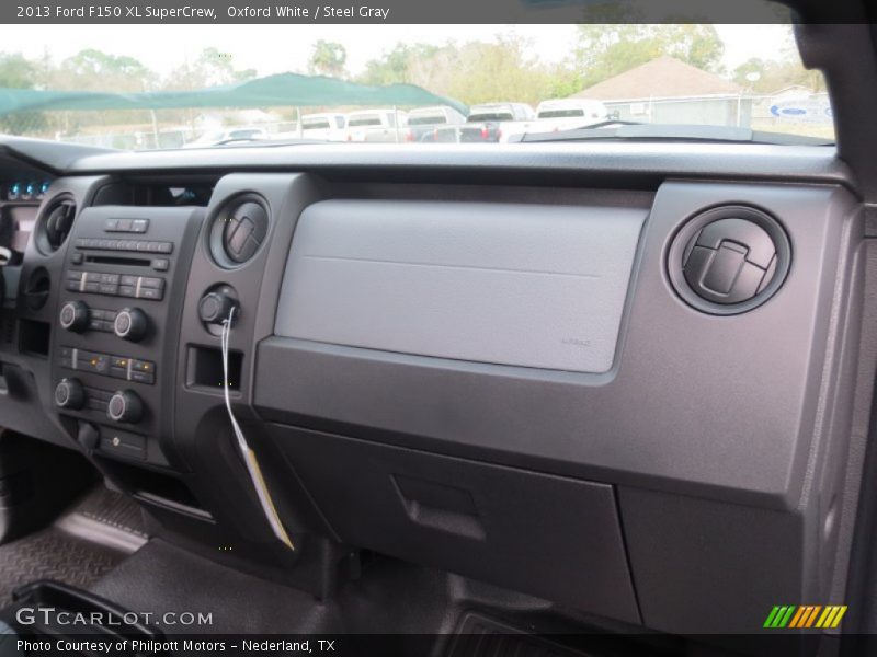 Oxford White / Steel Gray 2013 Ford F150 XL SuperCrew