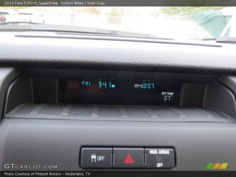 Oxford White / Steel Gray 2013 Ford F150 XL SuperCrew
