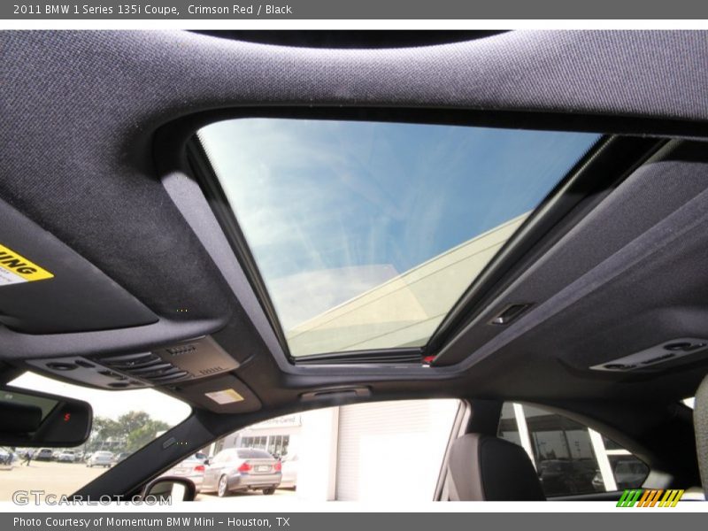 Sunroof of 2011 1 Series 135i Coupe