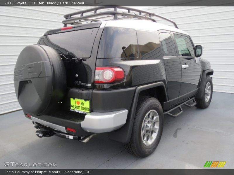 Black / Dark Charcoal 2013 Toyota FJ Cruiser