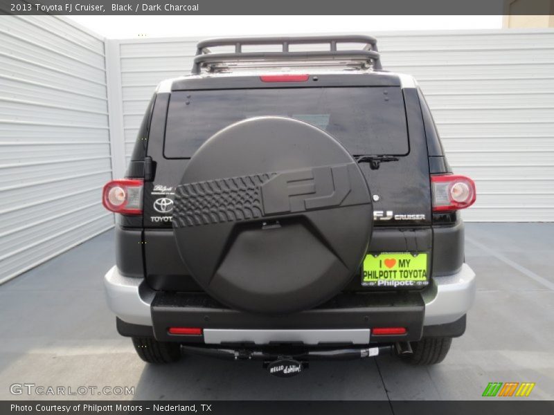 Black / Dark Charcoal 2013 Toyota FJ Cruiser