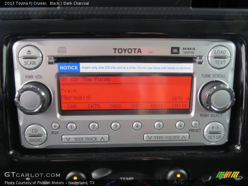 Audio System of 2013 FJ Cruiser 