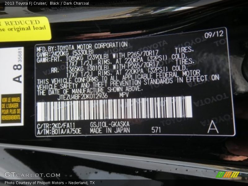 2KC - 2013 Toyota FJ Cruiser 