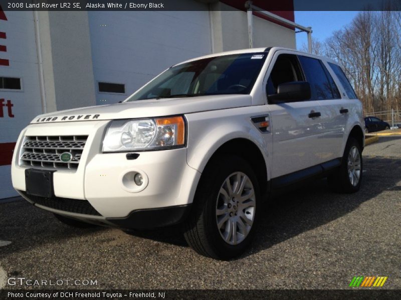Alaska White / Ebony Black 2008 Land Rover LR2 SE