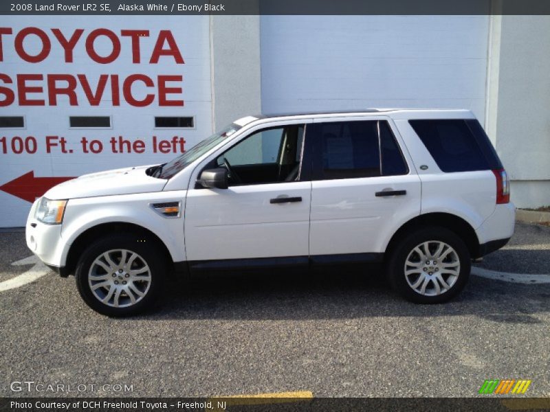 Alaska White / Ebony Black 2008 Land Rover LR2 SE