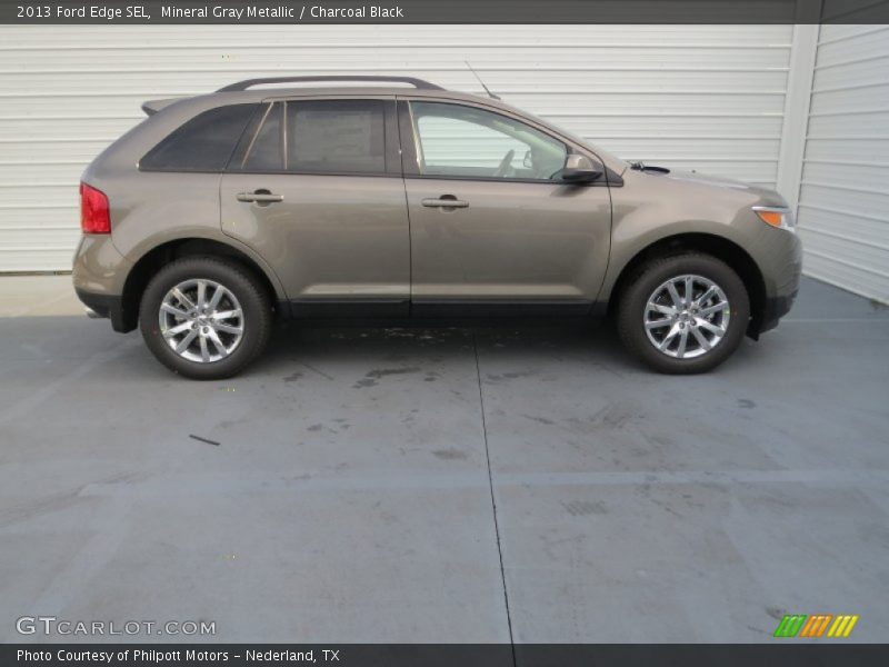 Mineral Gray Metallic / Charcoal Black 2013 Ford Edge SEL