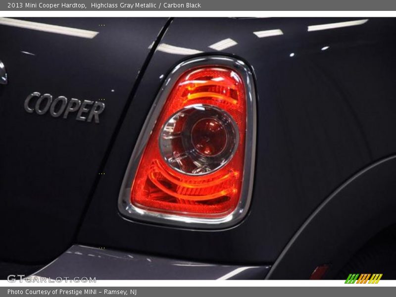Highclass Gray Metallic / Carbon Black 2013 Mini Cooper Hardtop