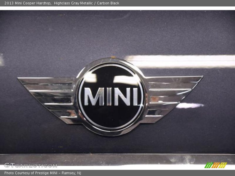  2013 Cooper Hardtop Logo