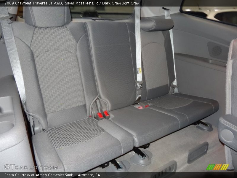 Silver Moss Metallic / Dark Gray/Light Gray 2009 Chevrolet Traverse LT AWD