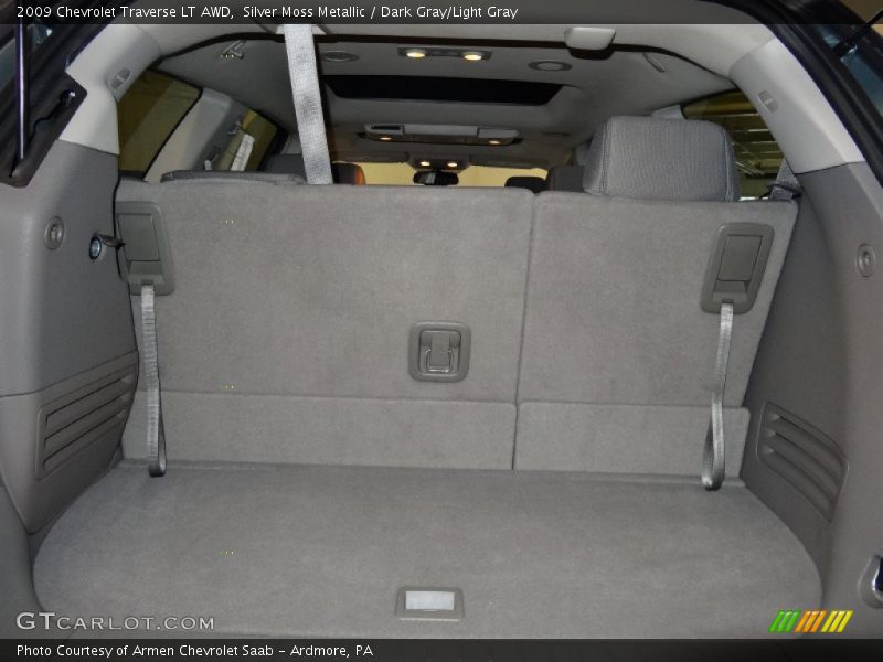 Silver Moss Metallic / Dark Gray/Light Gray 2009 Chevrolet Traverse LT AWD