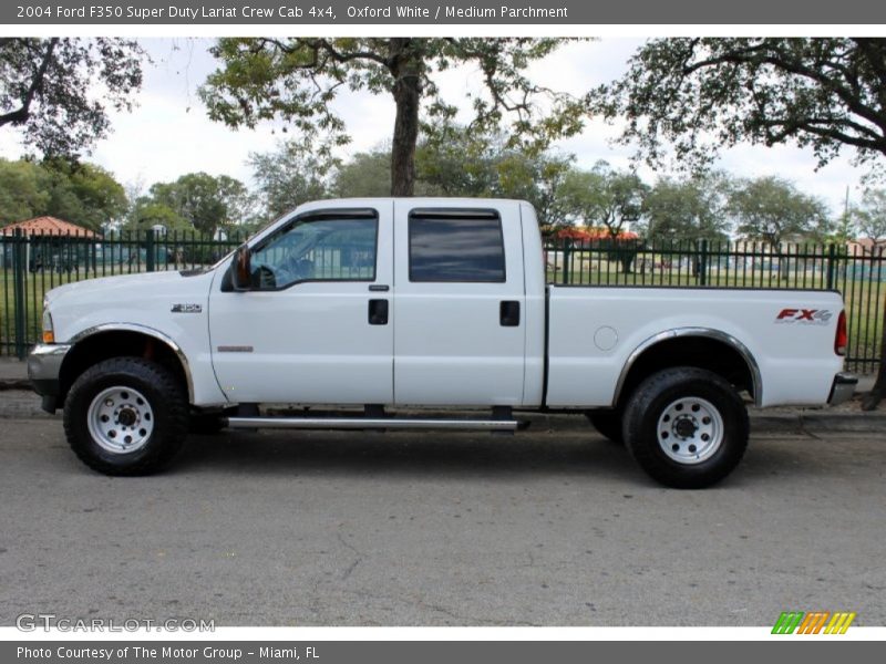 Oxford White / Medium Parchment 2004 Ford F350 Super Duty Lariat Crew Cab 4x4