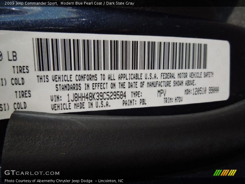 Modern Blue Pearl Coat / Dark Slate Gray 2009 Jeep Commander Sport