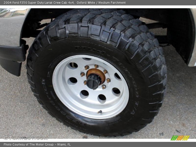 Oxford White / Medium Parchment 2004 Ford F350 Super Duty Lariat Crew Cab 4x4