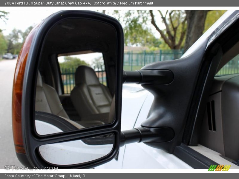 Oxford White / Medium Parchment 2004 Ford F350 Super Duty Lariat Crew Cab 4x4