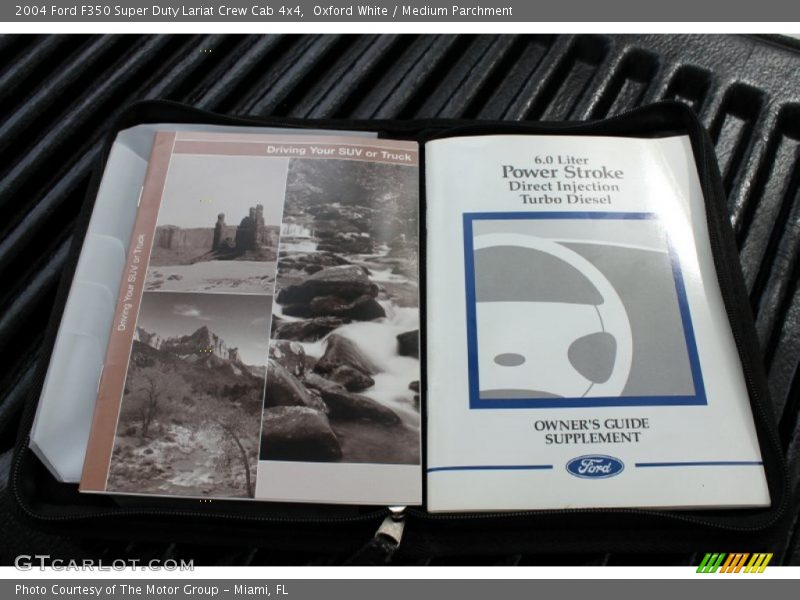 Oxford White / Medium Parchment 2004 Ford F350 Super Duty Lariat Crew Cab 4x4