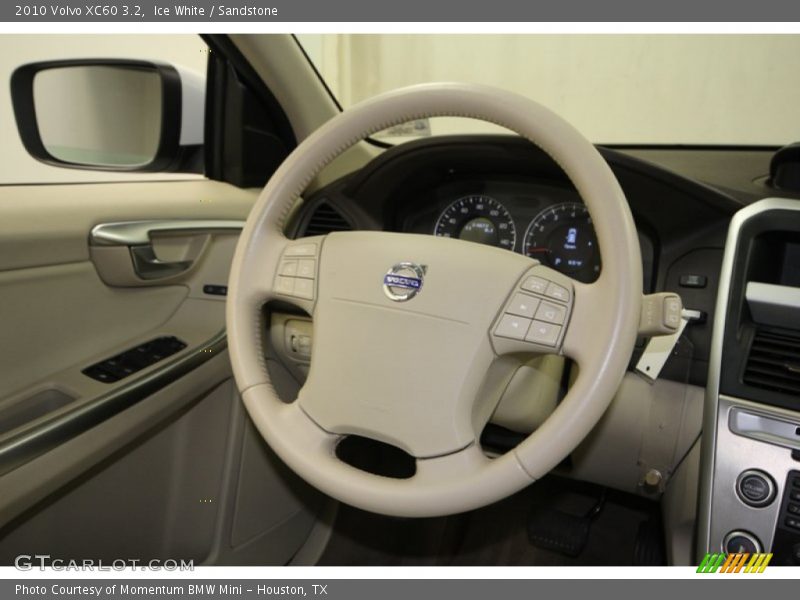 Ice White / Sandstone 2010 Volvo XC60 3.2