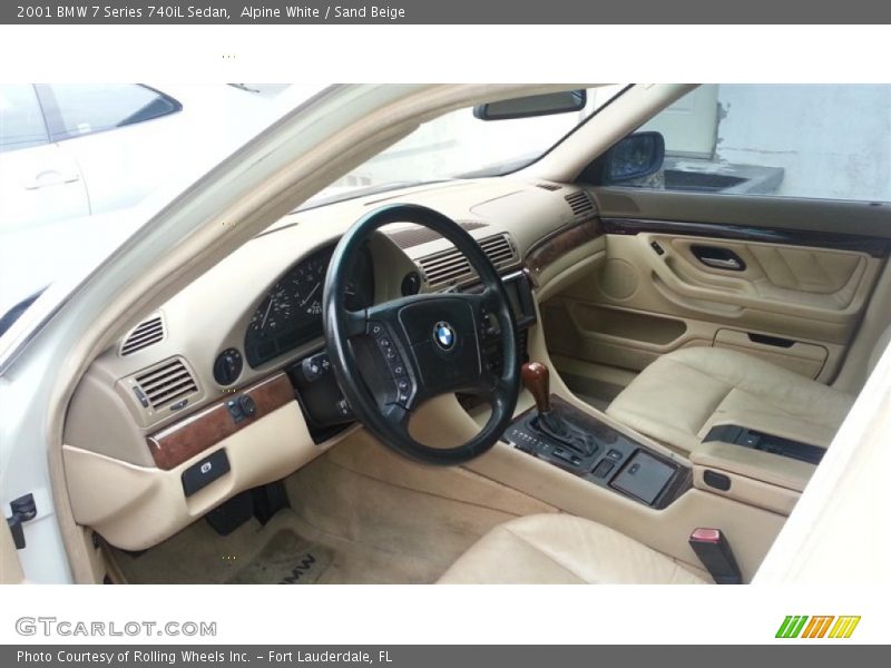 Alpine White / Sand Beige 2001 BMW 7 Series 740iL Sedan