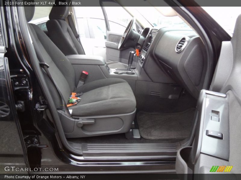 Black / Black 2010 Ford Explorer XLT 4x4