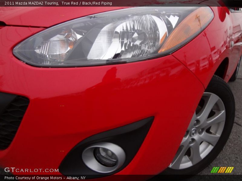 True Red / Black/Red Piping 2011 Mazda MAZDA2 Touring