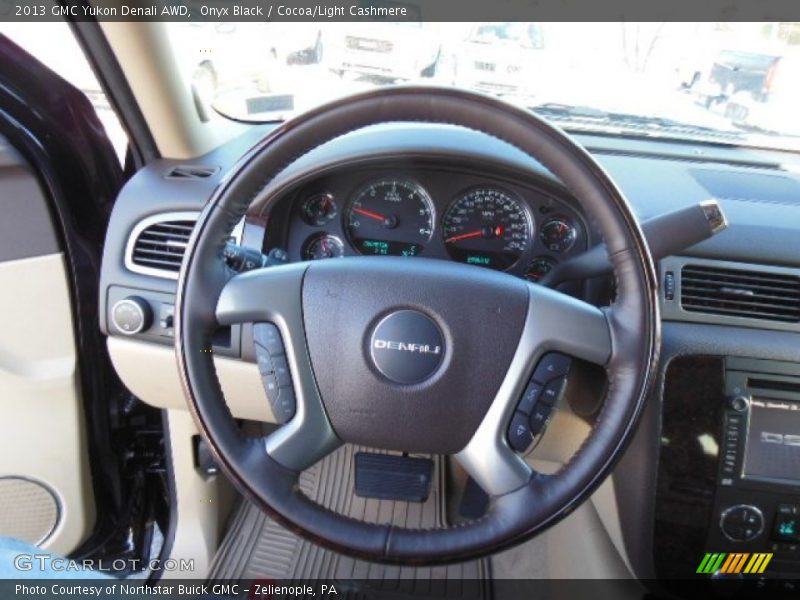 Onyx Black / Cocoa/Light Cashmere 2013 GMC Yukon Denali AWD