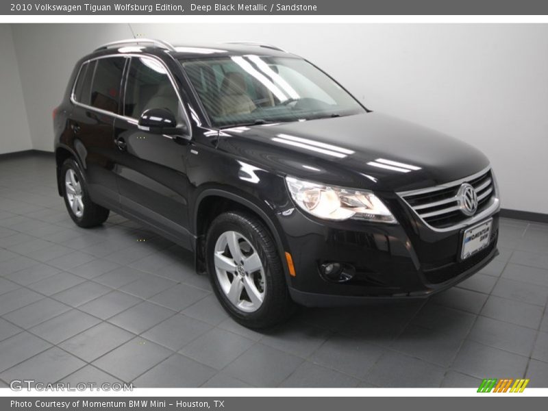 Deep Black Metallic / Sandstone 2010 Volkswagen Tiguan Wolfsburg Edition