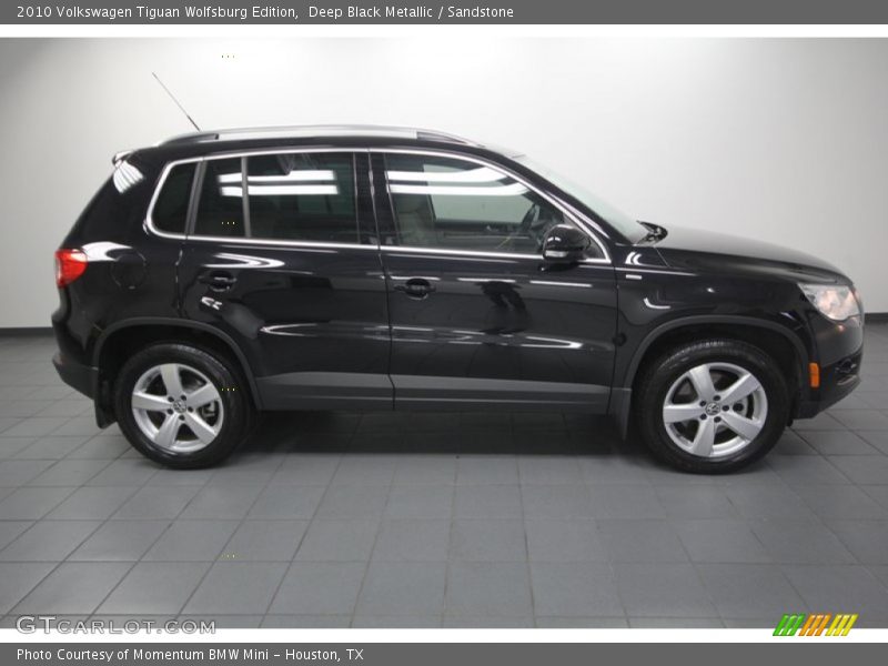 Deep Black Metallic / Sandstone 2010 Volkswagen Tiguan Wolfsburg Edition
