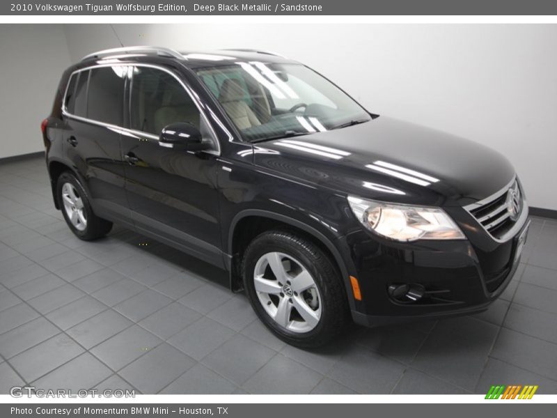 Deep Black Metallic / Sandstone 2010 Volkswagen Tiguan Wolfsburg Edition