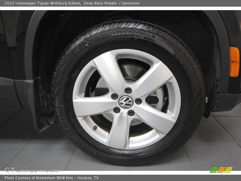 Deep Black Metallic / Sandstone 2010 Volkswagen Tiguan Wolfsburg Edition