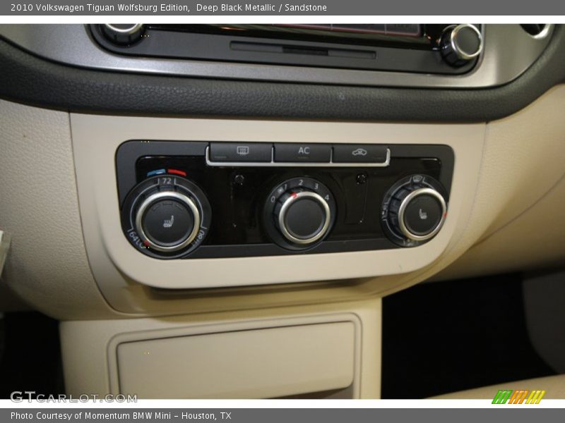 Deep Black Metallic / Sandstone 2010 Volkswagen Tiguan Wolfsburg Edition