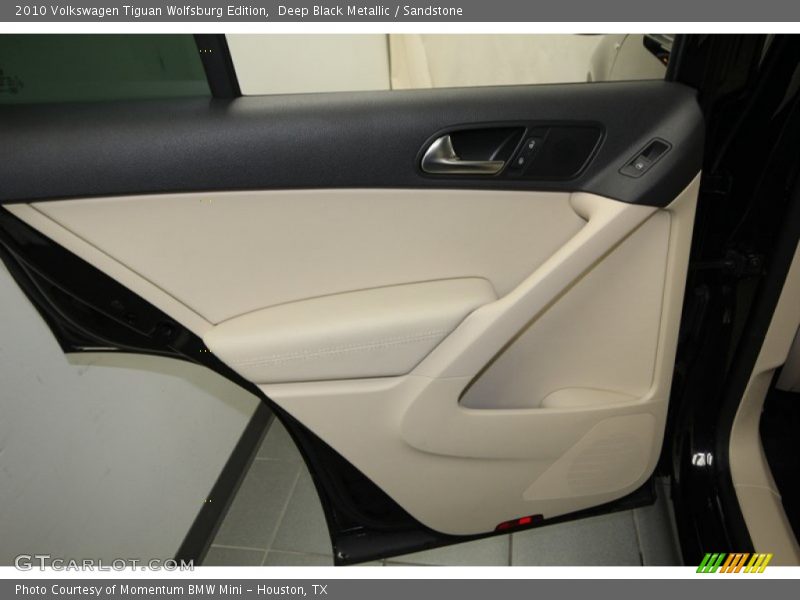 Deep Black Metallic / Sandstone 2010 Volkswagen Tiguan Wolfsburg Edition