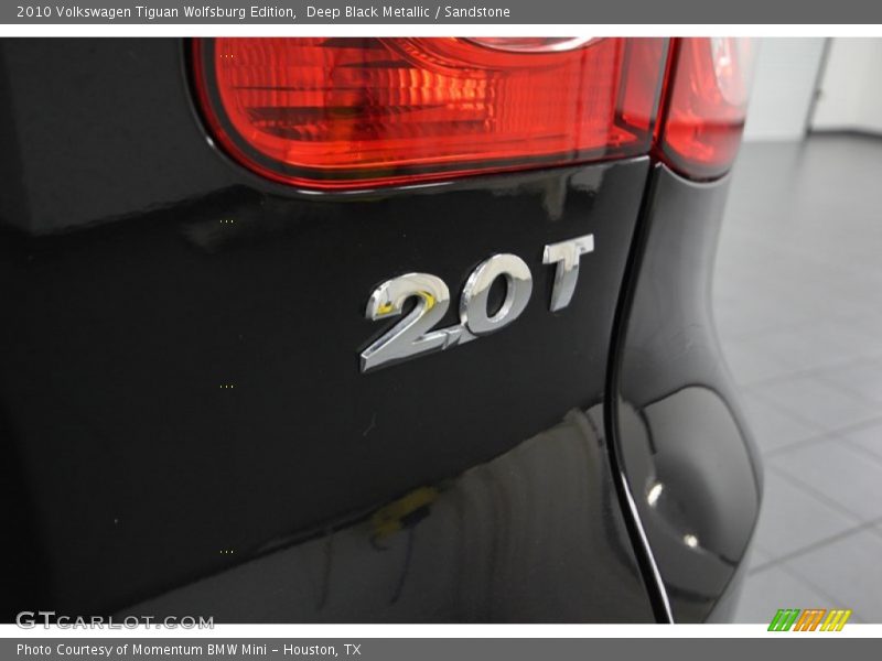 Deep Black Metallic / Sandstone 2010 Volkswagen Tiguan Wolfsburg Edition