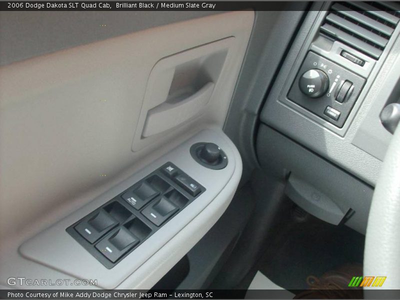 Brilliant Black / Medium Slate Gray 2006 Dodge Dakota SLT Quad Cab