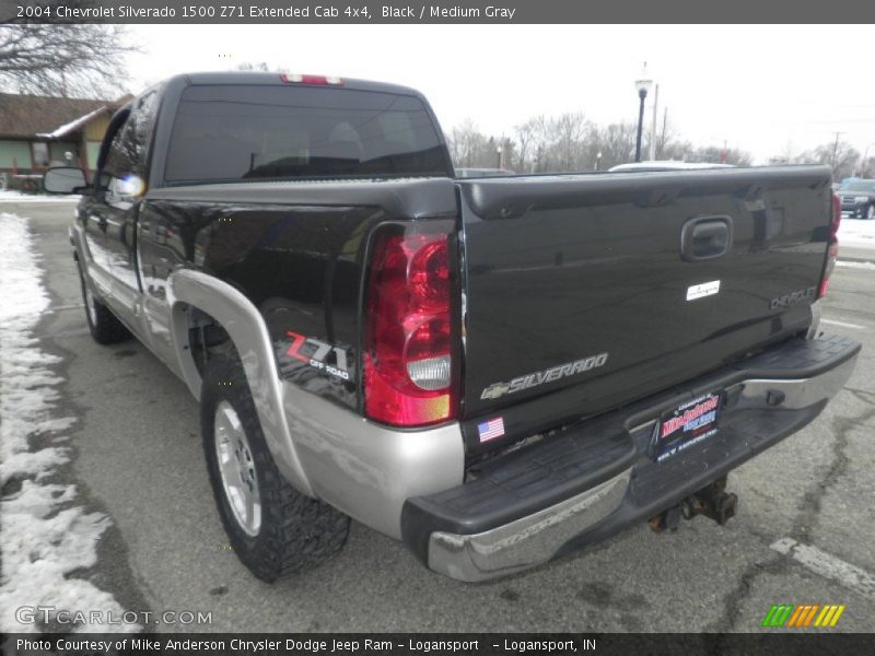 Black / Medium Gray 2004 Chevrolet Silverado 1500 Z71 Extended Cab 4x4