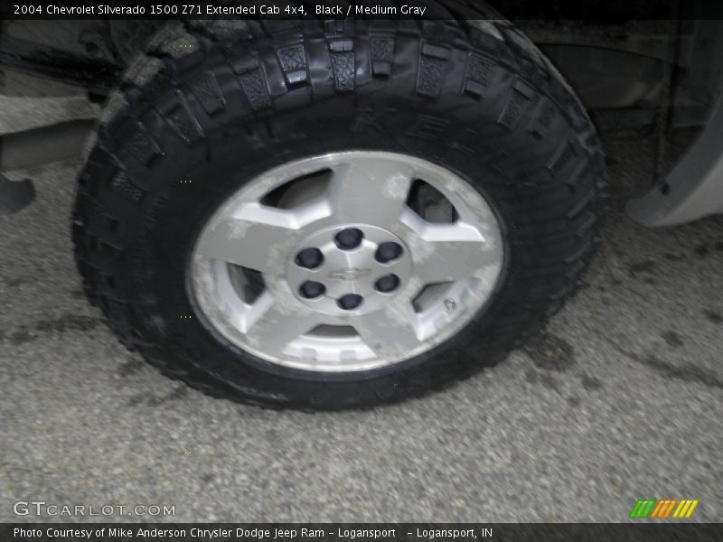 Black / Medium Gray 2004 Chevrolet Silverado 1500 Z71 Extended Cab 4x4