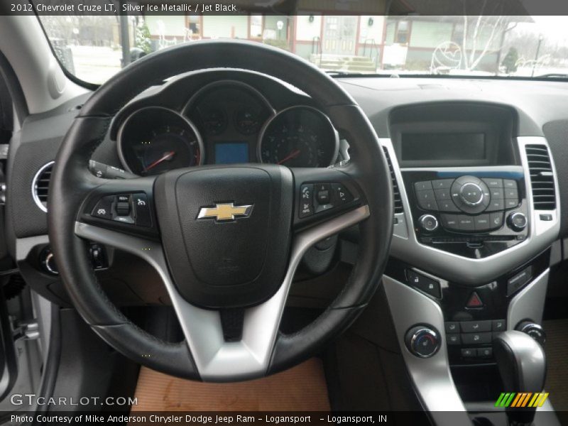 Silver Ice Metallic / Jet Black 2012 Chevrolet Cruze LT