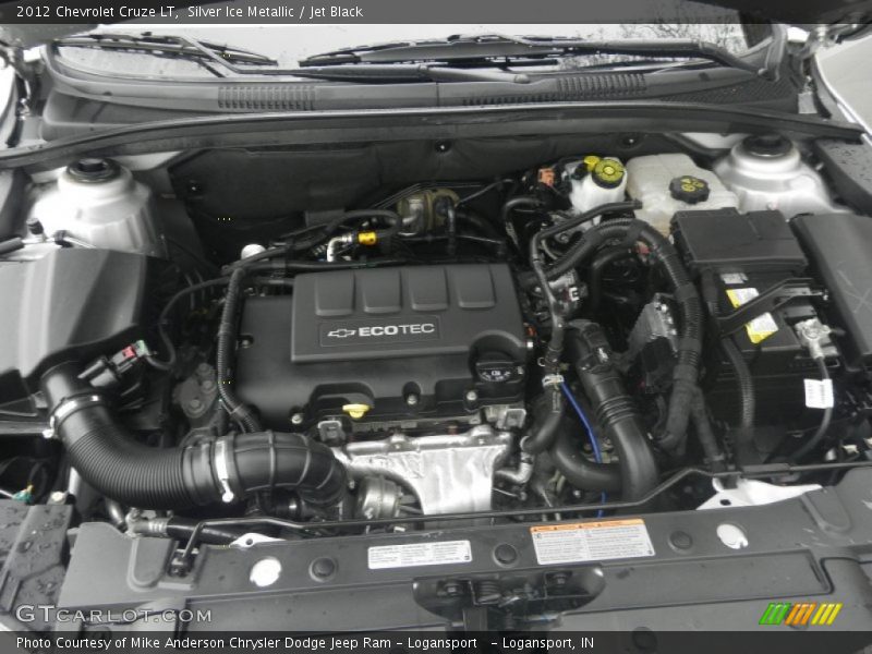 Silver Ice Metallic / Jet Black 2012 Chevrolet Cruze LT