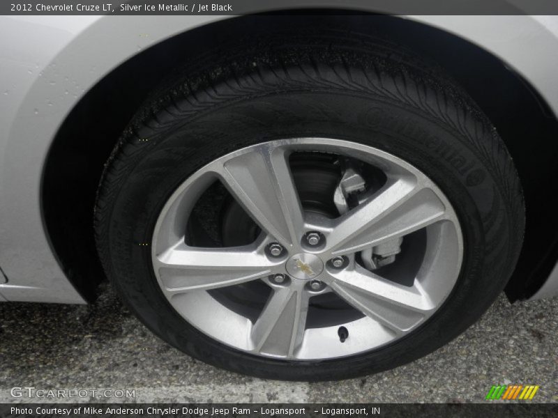Silver Ice Metallic / Jet Black 2012 Chevrolet Cruze LT