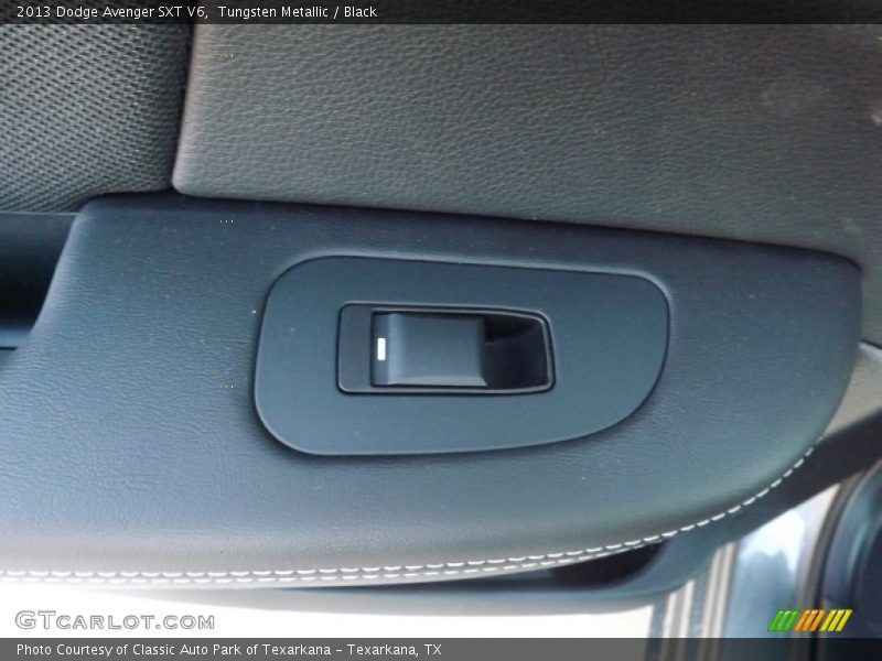 Tungsten Metallic / Black 2013 Dodge Avenger SXT V6
