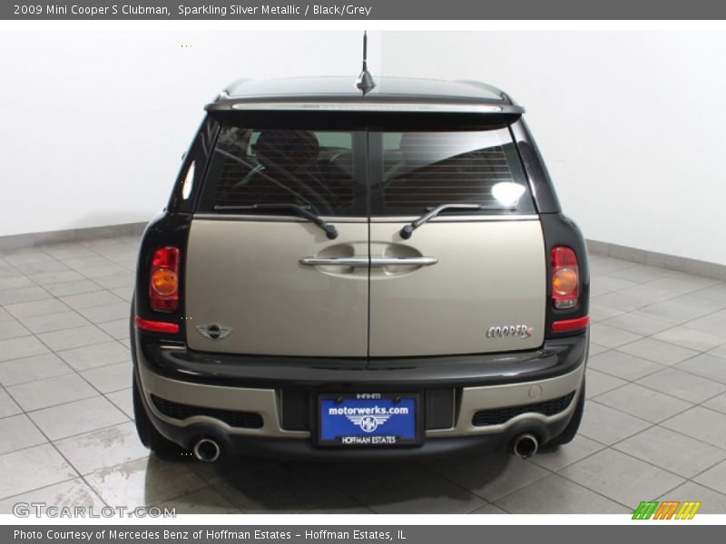 Sparkling Silver Metallic / Black/Grey 2009 Mini Cooper S Clubman