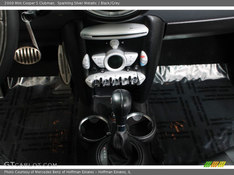 Sparkling Silver Metallic / Black/Grey 2009 Mini Cooper S Clubman