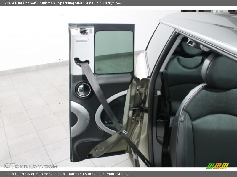 Sparkling Silver Metallic / Black/Grey 2009 Mini Cooper S Clubman