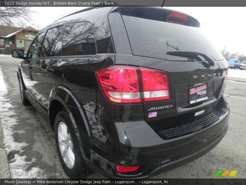 Brilliant Black Crystal Pearl / Black 2013 Dodge Journey SXT