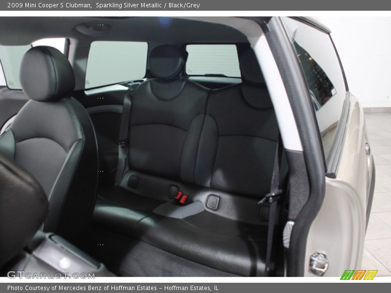 Sparkling Silver Metallic / Black/Grey 2009 Mini Cooper S Clubman