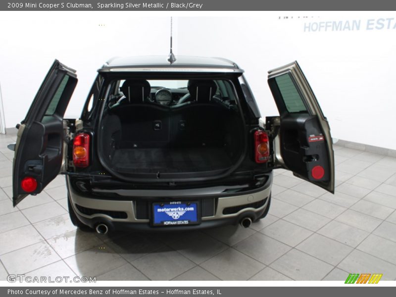 Sparkling Silver Metallic / Black/Grey 2009 Mini Cooper S Clubman